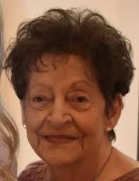 Pat Willett's Instagram, Twitter & Facebook