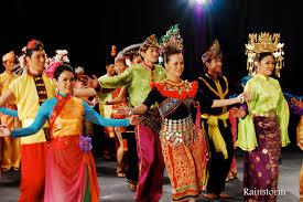 Kuala lumpur, sept 16 — the racial and cultural diversity in sarawak is among the symbol of solidarity, harmony and strength. Malaysia Dhiya Aizat
