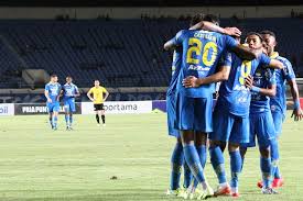 Kedua tim mengejar kemenangan di laga ini. Jadwal Dan Link Live Streaming Liga 1 Hari Ini Persib Dan Persija Berlaga Halaman All Kompas Com