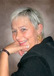 Helene Cormier's Instagram, Twitter & Facebook