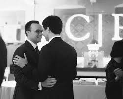 Pete buttigieg officiates quick wedding for indiana couple just before baby is born. Gay Indiana Mayor Who Obama Tipped To One Day Be President Marries Partner Then Goes To Pride