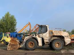 Liebherr L566 2PLUS2 Wheel Loader