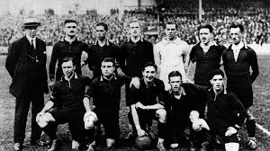 Il calcio alle olimpiadi fa sempre un po' la figura dell'intruso della settimana enigmistica. Belgio Cecoslovacchia La Contestata Finale Del Torneo Di Calcio Alle Olimpiadi Di Anversa 1920 Sporthistoria