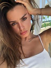 Zivert — life (kapral radio remix) 03:21. Zapisi Po Tegu Remix Zivert Vkontakte