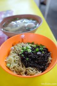 The tripe here at yang kee has been braised for hours into a rich and melty stew. Ngau Kee Beef Noodles Tengkat Tong Shin Kl I Come I See I Hunt And I Chiak