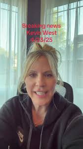 Lindsey Ferguson Kevin Chenault Wedding Lk Femme