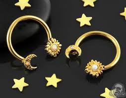 moon and sun circular barbell piercing ideen piercing brustpiercing