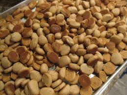 Pfeffernesse Tiny Mennonite Christmas Cookies Peppernuts Recipe Christmas Cookies Food