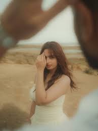???? Ayesha Khan ने शेयर कीं सगाई की तस्वीरें, डायमंड रिंग फ्लॉन्ट करती आईं  नजर! ???????? #AyeshaKhan #AyeshaKhanEngagement #DiamondRing #EngagementRing  #Bollywood