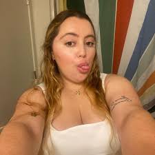 Haley Smith🩷 (@haleyyycat) • Instagram photos and videos