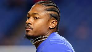 Buffalo Bills wide receiver charged with weapon possession