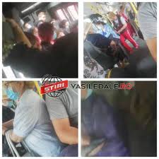 Pentru alte sensuri, vedeți poiana mare (dezambiguizare). Exclusiv Èocant In Microbuzele Fanny Pasageri TransportaÈi Ca N Vremea Comunismului La Urbis A Fost Dat Jos Din Autobuz Pentru CÄ Ne A Filmat Haosul De Pe Ruta Ferneziu A Urbis Video