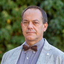 Dr. Daunis i Estadella, Pepus