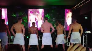 NAKED DANCE: Naked Male Strippers - ThisVid.com