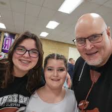 Hausman and HausWife 🥰 10.04.25 📸: @hossphotography