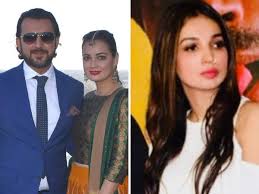 Find the perfect dia mirza stock photos and editorial news pictures from getty images. Dia Mirza Divorce Dia Mirza Denies Sahil Kanika Rumour Says She Won T Let Another Woman S Name Being Used Irresponsibly The Economic Times