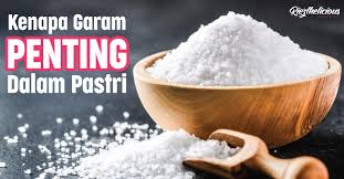 Namun ternyata, jika ditelisik lebih dalam, perbedaan baking soda dan baking powder terletak pada komposisi bahan kimia yang digunakan, reaksinya apabila dicampurkan dengan bahan lainnya dan sebagainya. Perbezaan Baking Powder Dan Baking Soda Riezthelicious Com