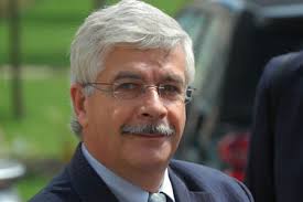 Francis PETER, 78 ans (LA ROCHELLE, LA DÉFENSE)