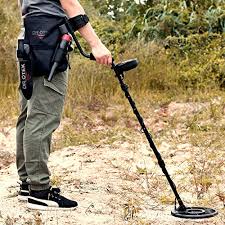 Superior metal detector is the finest for children, junior or beginners metal searchers. Dr Otek Junior Metal Detector For Kids Beginner Exclusive Disc Pinpoint Mode Touch Screen 8 3 Inch Waterproof Coil Sound Alert Led Flash Light Adjustable Stem Lightweight To Hunt Treasure Pricepulse