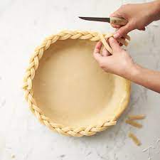 Betty demonstrates how to keep the fluted edge of your pie crust from burning while your pie is baking.please subscribe: 5 Ways To Stop Your Pastry From Shrinking Chatelaine