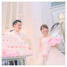 weddingtbt 披露宴はロンググローブからショートグローブに変更しました୨୧ リボンが付いてて可愛い しかも安かったー ビッグスプーンのリボンはチュールを輪ゴムでとめて100均の造花をくっつけただけ みんな式終 tulle tulle
