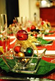 Christmas Table Setting Beautiful Red Green And Gold