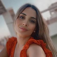 Karol Serrano (@KarolSerrano15)