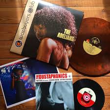 Check out our vinyl record case selection for the very best in unique or custom, handmade pieces from our music cases & sleeves shops. Les Differents Types De Disques Vinyles Wax Buyers Club