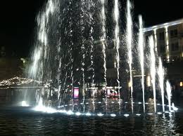 Dancing Water Fountain Americana Glendale Ca Water Fountain Water Fountain Pumps Fountain