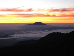 Contoh soal tentang mata pencaharia masyarakat di sekitar pegunungan lebih dari tiga bulan terpapar udara bercampur asap membuat daya tahan masyarakat kian menurun. Dataran Tinggi Dieng Wikipedia Bahasa Indonesia Ensiklopedia Bebas