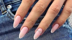 Plan on having a awesome summer here are a design to help your nails to look their best. 29 Simple And Lovely Pink Nails Belletag