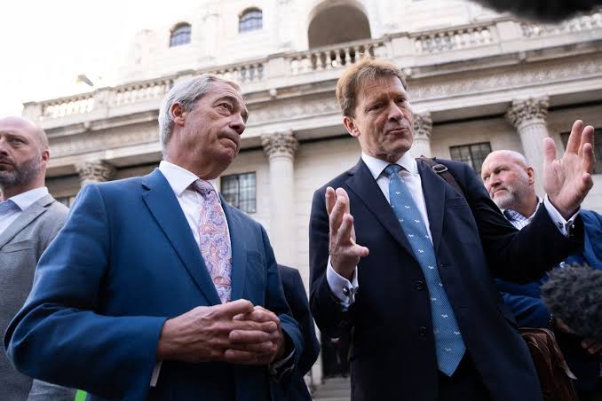 Reform UK's Farage, Tice Sue National Crime Agency Over Alleged Data Leak -  Bloomberg