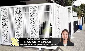 Pagar kayu ini memiliki dua desain yaitu pagar kayu utama yang sedikit pendek dan juga pagar pembatas yang berbentuk pipih memanjang pada bagian kiri. 57 Ide Desain Pagar Kayu Minimalis Terbaik Untuk Rumah 2021