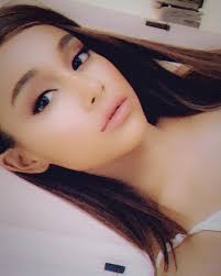 This is yet another one of the celebrities before and after surgery results which can be labeled as drastic. Ariana Grande Photo Editor Ariana Grande Songs