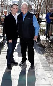 Rick hendrick has become one of the most prolific team owners in nascar when it comes to winning championships, and on jan. Jeff Gordon Stands With His Former Car Owner Rick Hendrick In The Rick Hendrick Jeff Gordon Standing