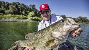 This is the edit of day three for us out at state park, clear lake. 7 Lb Largemouth Bass On Clear Lake Youtube