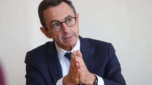 Francia ajusta su regulación antidrogas con repercusión mundial