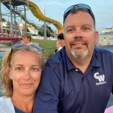 Leslie Plummer (@LesliePlum103)