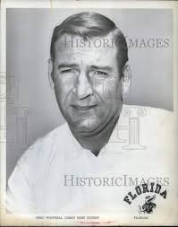 1973 Press Photo Doug Dickey, head football for Florida Gators