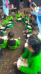 Gaji pt foximas mandiri bandung C Makan Bersama Class Moving Perdana Sd Surya Kids Bukittinggi Facebook