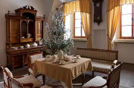 O puede que la compraras hace poco, buscando ese refugio apartado de la ciudad para pasar unos días tranquilos cada vez que puedes escaparte. Fotos De Interiores De Casas Rusticas Vix