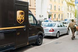 It runs later from october through april due to christmas, sales, weather and other factors. How Late Does Ups Deliver Complete Delivery Hours List