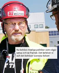 Fredag och vi känner lukten av helg… alltid välkommet. Högsommarvärmen  håller i sig ett tag till