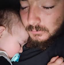 2 months old Works fine Homeowner upgraded to a handicap one