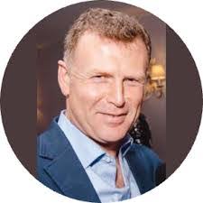 Daniel Mckendry's Instagram, Twitter & Facebook