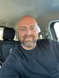 Hey everyone. I'm new to the group. Hope you're enjoying the weekend and  have a Happy New Year ahead