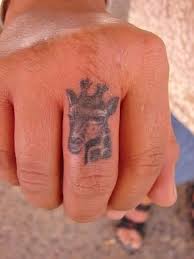 This is all the inspo you need. 10 Animal Giraffe Tattoo On Finger