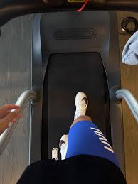 tuesday easy run — nothin but a chill run for today. also, went back to the  gym for round 2. this time doing chest and arms 🏋️‍♂️ RunningThreads