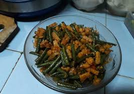 Rasanya yang enak dan nikmat akan selalu memanjakan lidah anda. Resep Orek Tempe Kacang Panjang Oleh Feblemonade Cookpad