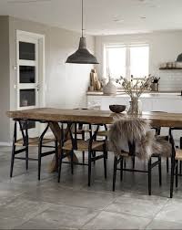 Para que esto no ocurra, el diseño de sus habitaciones precisa de muebles livianos para no sobrecargar el espacio, versátiles y multifuncionales. Lamparas De Comedor Cuales Elijo Nomad Bubbles